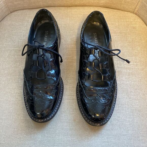 Stuart Weitzman Mrgill Lace-Up
Leather Oxford - Picture 15 of 17